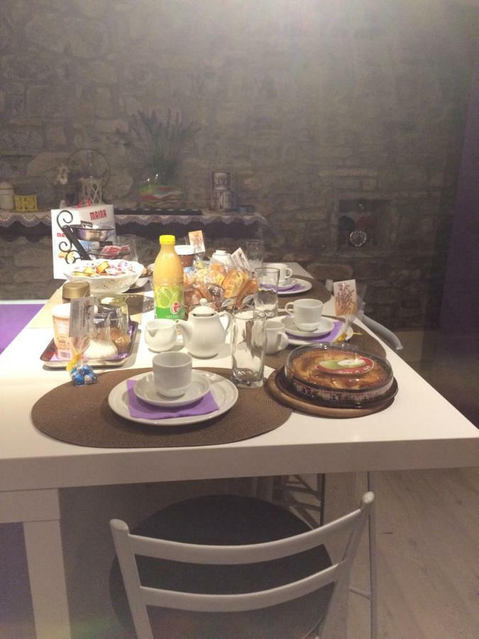 Bed and Breakfast B B Griffondoro Cantalupo Ligure Екстер'єр фото